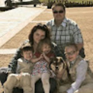 Meet your Posher, Joni